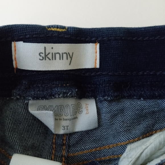 Minnie mouse toddler outfit 2t-3t - Picture 3 of 3